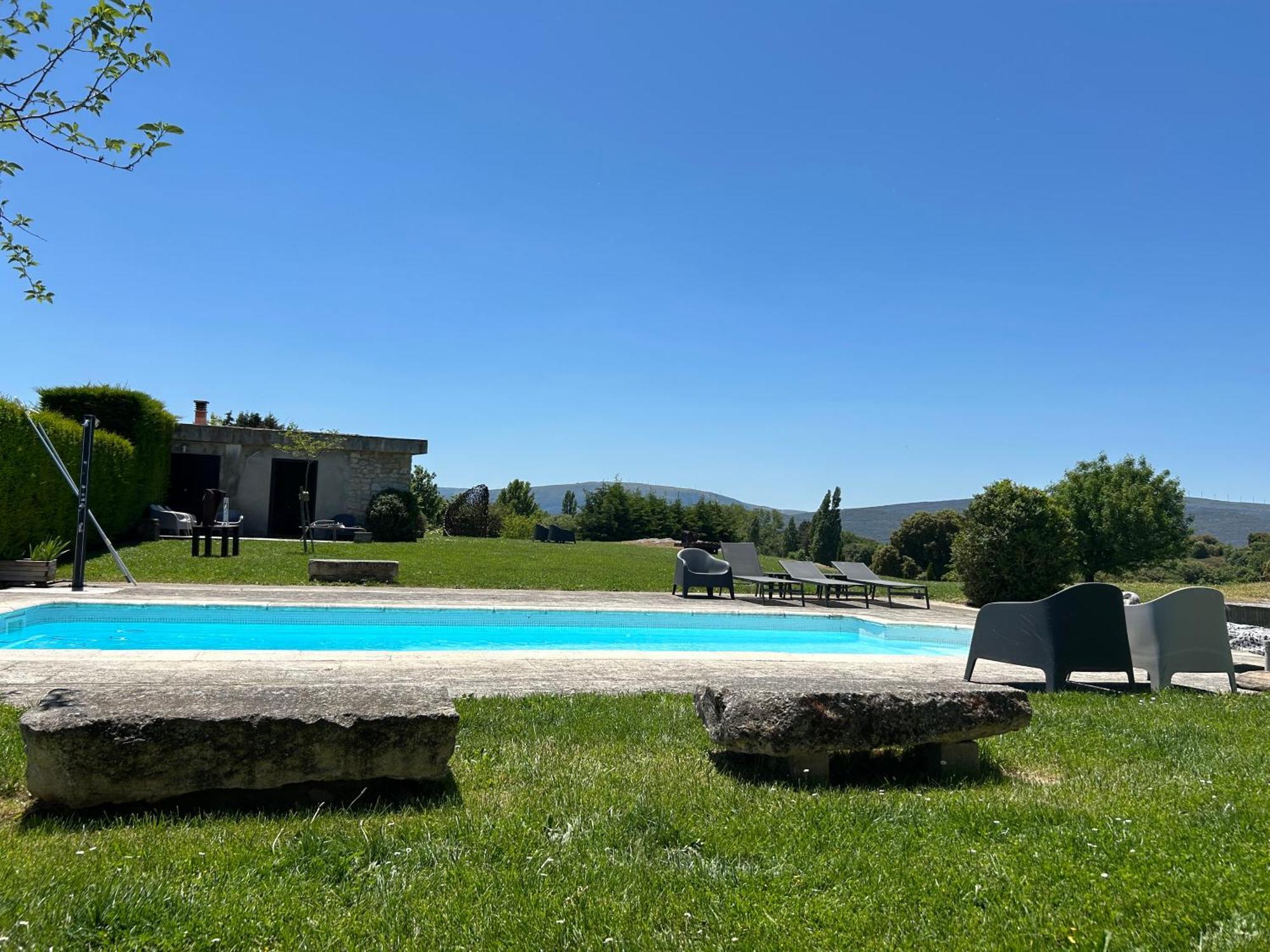 Casa Rural De Un Artista En Plena Naturaleza Piscina Y Parque De Esculturas En Villarcayo Villarcayo de Merindad de Castilla la Vieja Exterior foto
